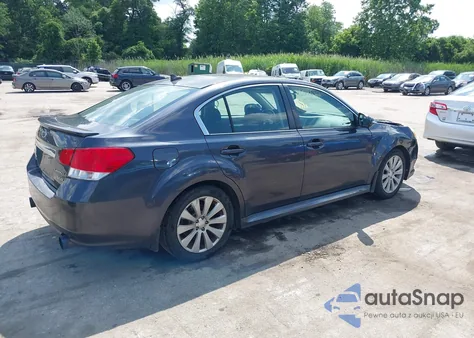 2011 Subaru Legacy 3.6R Premium из США, поврежденный, VIN 4S3BMDH66B2255496